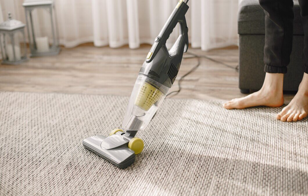 Eco-Friendly Carpet Cleaning: Methods, Benefits, and Choosing a Green Service